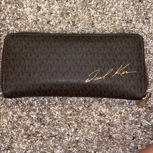MK wallet